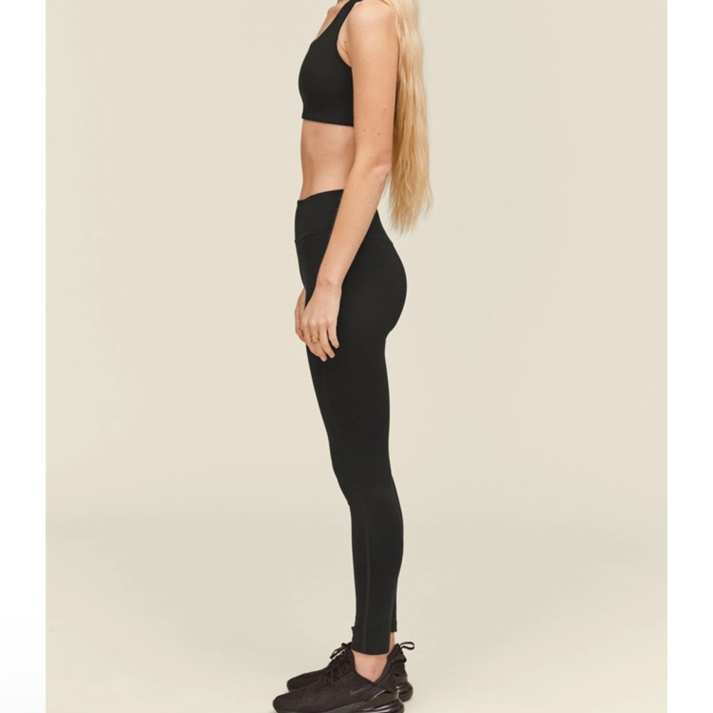 Girlfriend Collective Compressive Mid rise black  leggings